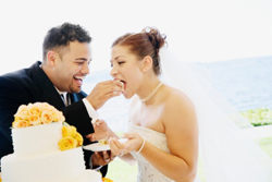 feedingweddingcake